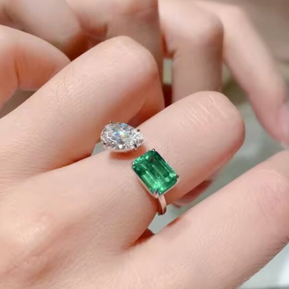 Kendra Scott Green and Silver Ring - Picture 4 of 4